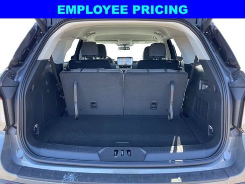 New 2026 Ford Explorer Active w/ Active Comfort Package AWD/4WD image 5