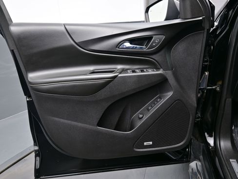 Used 2020 Chevrolet Equinox Premier image 10
