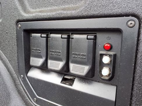 New 2025 Chevrolet Silverado EV LT AWD/4WD image 27