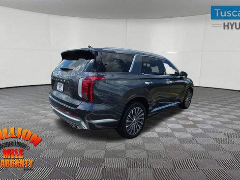 Used 2024 Hyundai Palisade Calligraphy FWD image 7