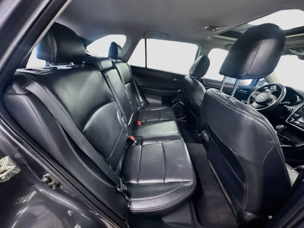 Used 2019 Subaru Outback 2.5i Limited AWD/4WD image 29