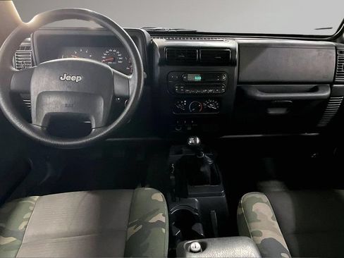 Used 2005 Jeep Wrangler X w/ Willys Edition Group AWD/4WD image 8