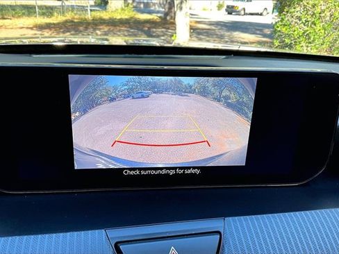 Used 2024 MAZDA CX-90 3.3 Turbo w/ Select Package image 13