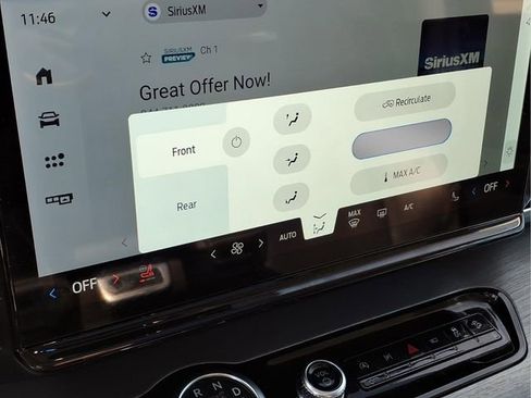 Used 2025 Ford Expedition Max Platinum image 9