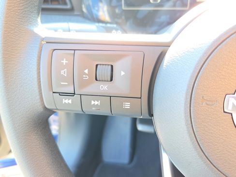 New 2026 Nissan Kicks SV w/ SV Premium Package FWD image 24