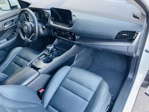 Certified 2021 Nissan Rogue SL w/ Premium Package image 18