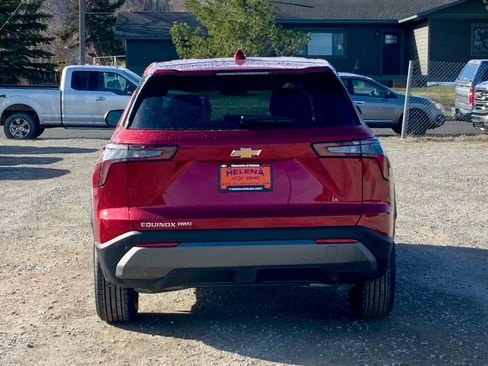 New 2026 Chevrolet Equinox LT image 4