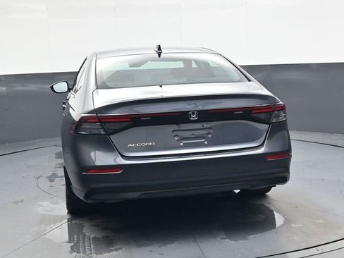 Used 2023 Honda Accord EX image 5