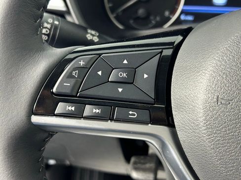 Used 2025 Nissan Altima 2.5 SL image 25