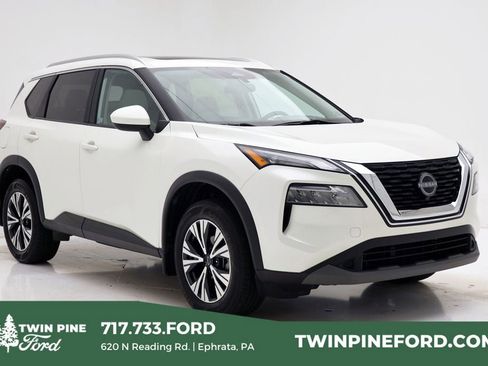 Used 2023 Nissan Rogue SV w/ SV Premium B Package image 1