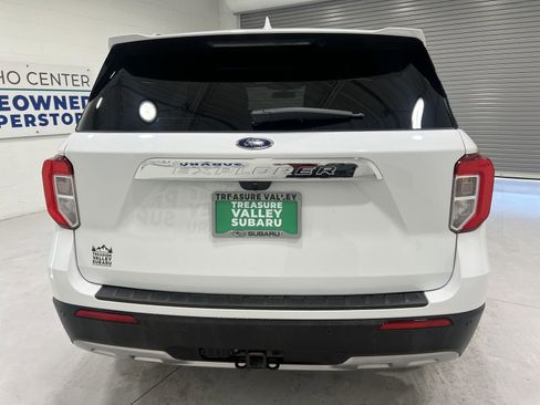 Used 2020 Ford Explorer XLT w/ Equipment Group 202A AWD/4WD image 7