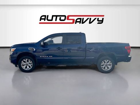 Used 2024 Nissan Titan SV w/ SV Convenience Package AWD/4WD image 4