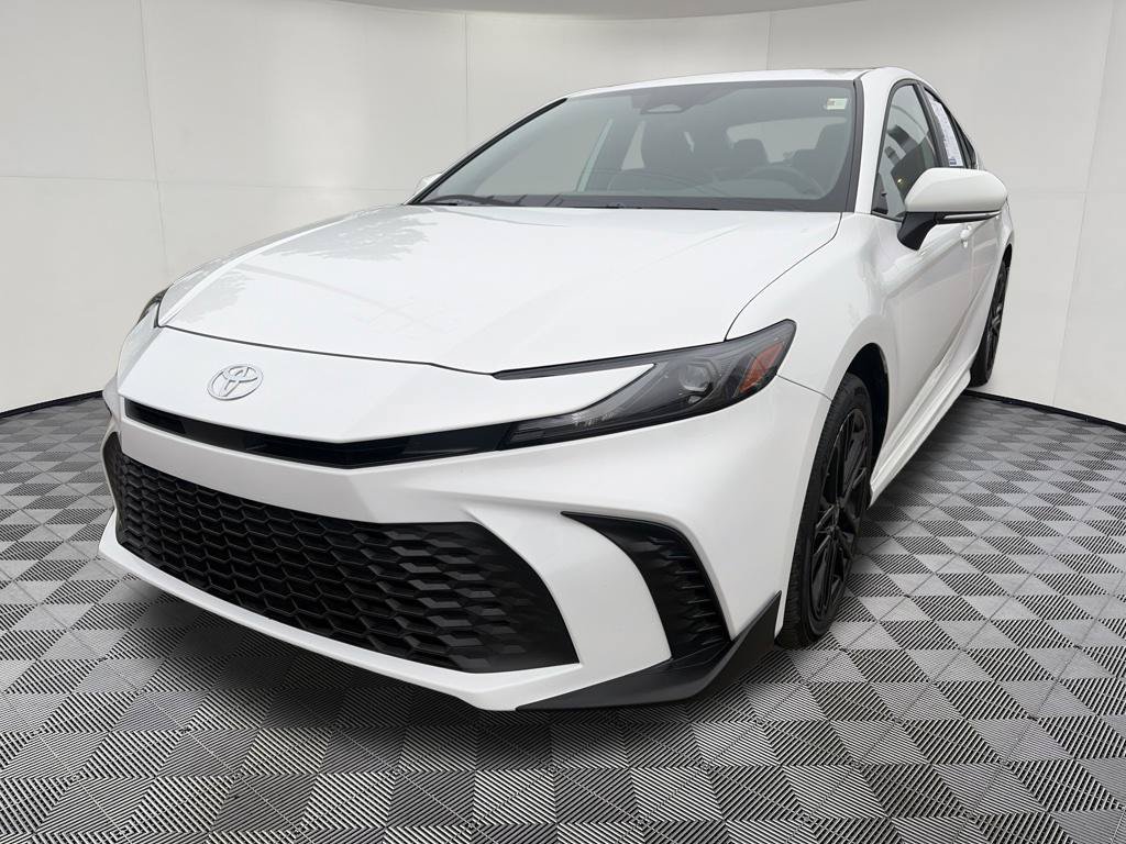 Used 2026 Toyota Camry SE w/ Convenience Package AWD/4WD image 3