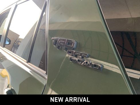 Used 2022 Toyota 4Runner TRD Off-Road Premium image 6