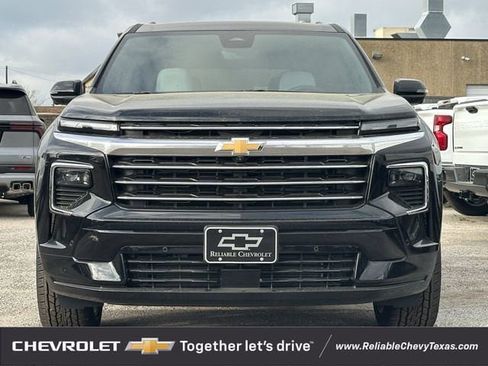 New 2026 Chevrolet Traverse High Country AWD/4WD image 10