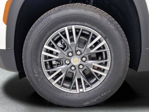 New 2026 Chevrolet Traverse LT w/ Driver Confidence Package image 35