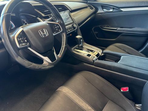 Certified 2020 Honda Civic EX image 10