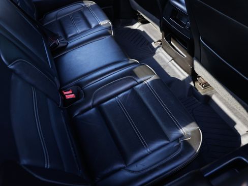 Used 2018 GMC Sierra 2500 Denali w/ Duramax Plus Package image 15