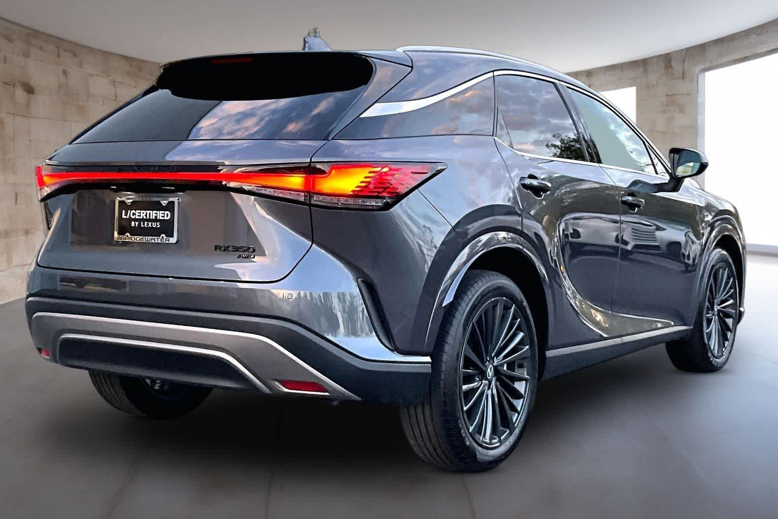 Used 2026 Lexus RX 350 Premium w/ Accessory Package (Z1) AWD/4WD image 5