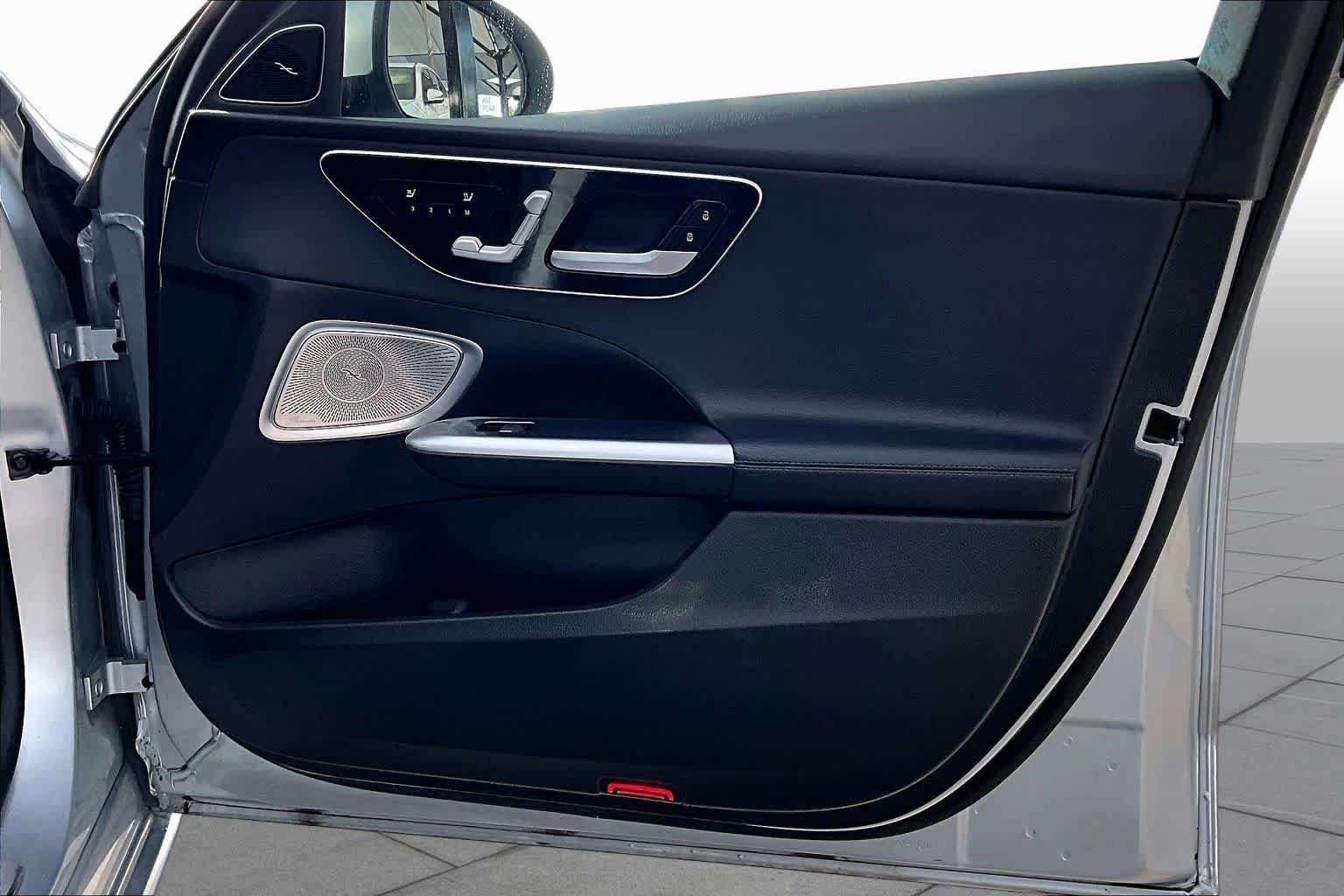 Certified 2022 Mercedes-Benz C 300 Sedan image 22