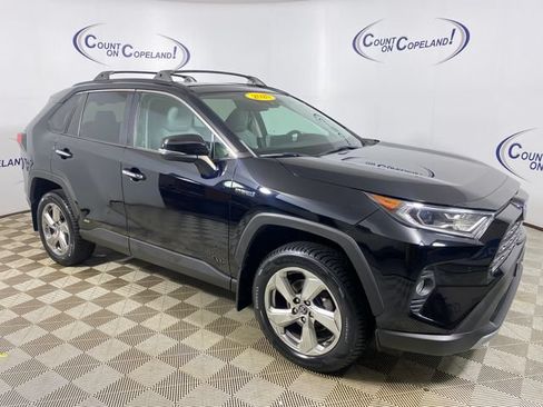 Certified 2020 Toyota RAV4 Limited w/ Limited Grade Weather Package AWD/4WD image 1