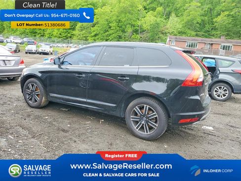 Used 2017 Volvo XC60 T5 Dynamic w/ Preferred Option Package FWD image 3