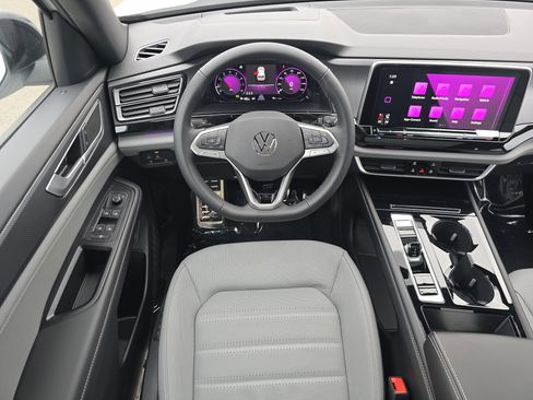 New 2026 Volkswagen Atlas Cross Sport SEL R-Line image 19