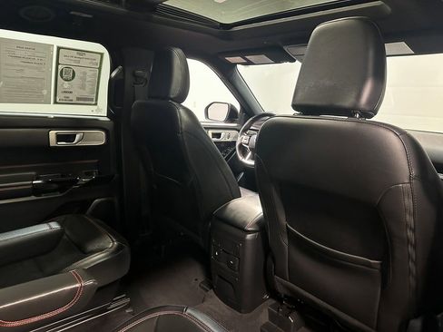 Used 2022 Ford Explorer ST-Line w/ Class IV Trailer Tow Package image 17