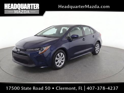 Used 2025 Toyota Corolla LE FWD image 1
