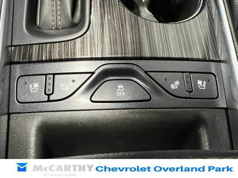 Used 2017 Chevrolet Impala Premier w/ Enhanced Convenience Package FWD image 25