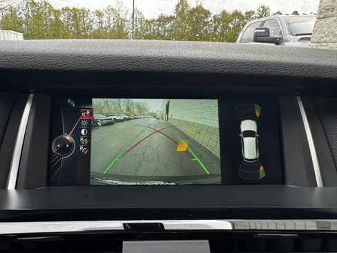 Used 2016 BMW X3 xDrive28d image 37