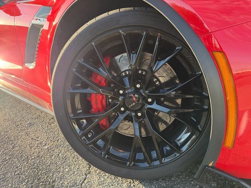 Used 2016 Chevrolet Corvette Z06 w/ 2LZ Preferred Equipment Group image 24