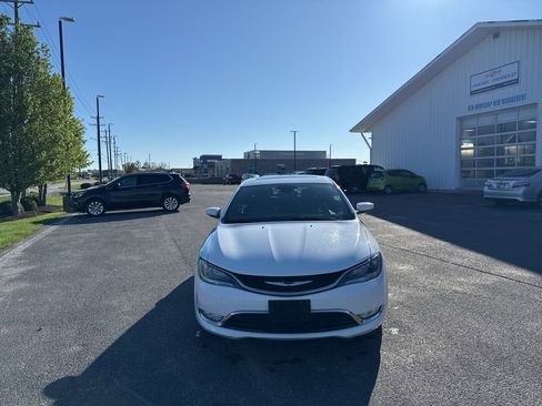 Used 2016 Chrysler 200 C w/ Premium Group FWD image 8