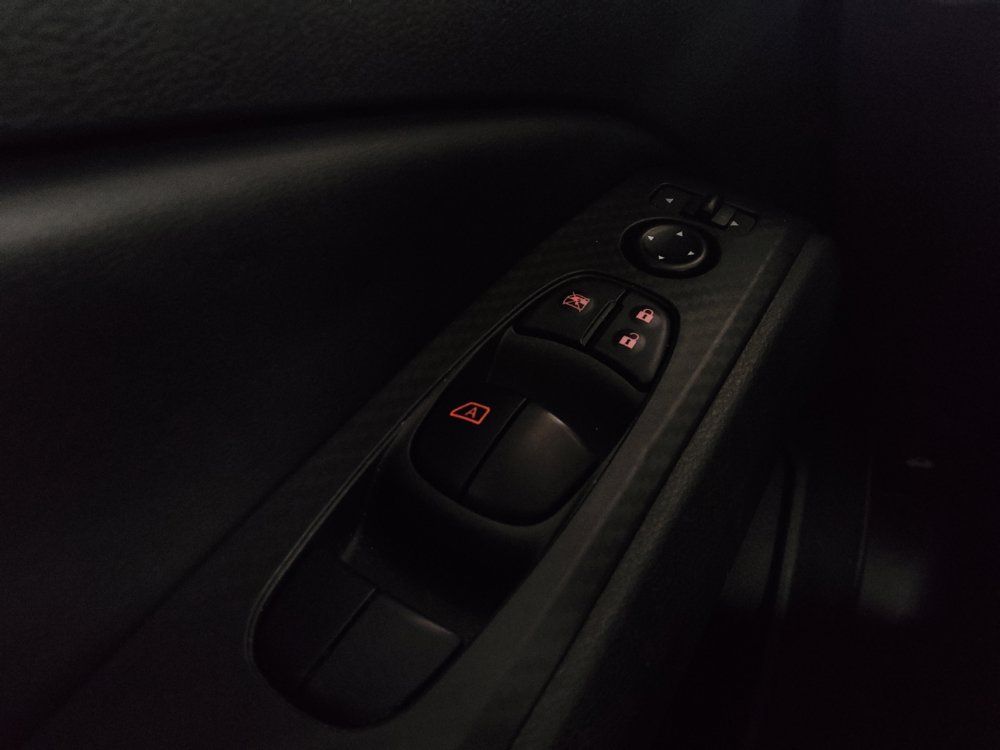 Used 2024 Nissan Altima 2.5 SV FWD image 27
