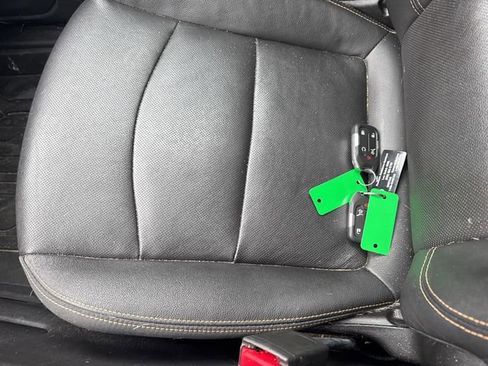 Used 2021 GMC Terrain SLT w/ Infotainment Package II image 25