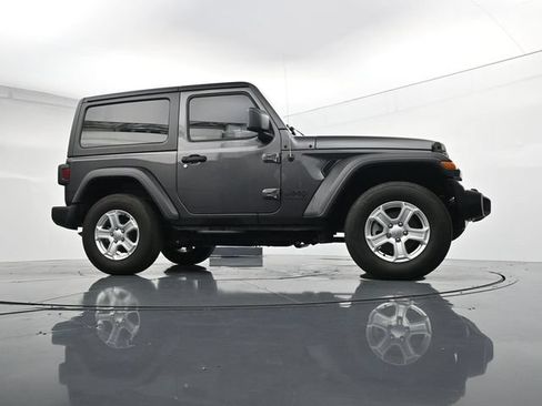 Used 2023 Jeep Wrangler Sport AWD/4WD image 37