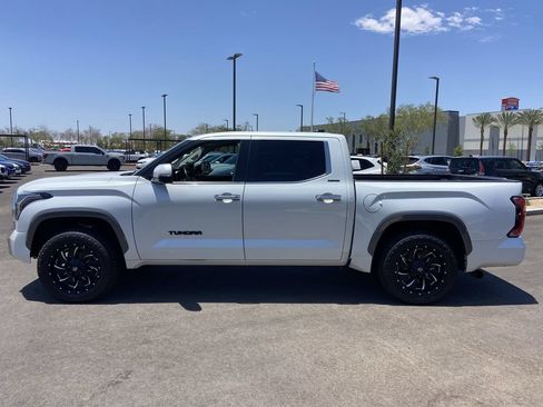 Used 2023 Toyota Tundra Limited AWD/4WD image 4