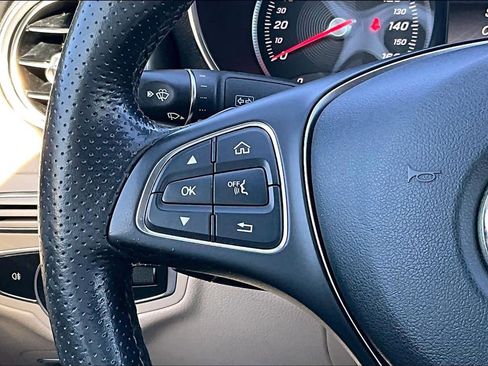 Used 2018 Mercedes-Benz C 300 4MATIC Sedan image 23