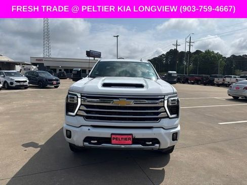 Used 2024 Chevrolet Silverado 2500 High Country w/ LPO, Dark Essentials Package AWD/4WD image 2