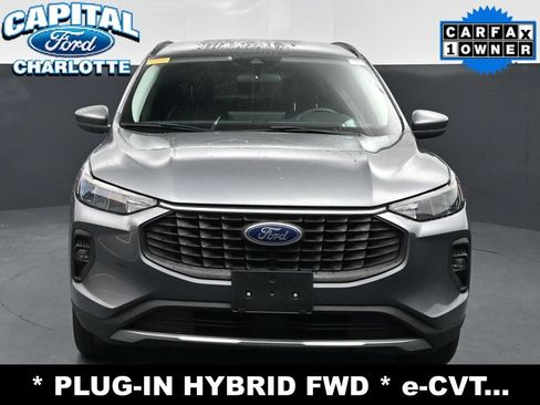 Used 2024 Ford Escape SE FWD image 2