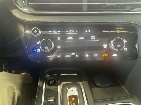 New 2027 INFINITI QX60 Autograph AWD/4WD image 24