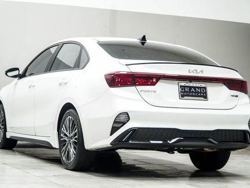 Used 2024 Kia Forte GT-Line w/ GT-Line Premium Package FWD image 10