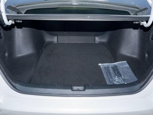 Used 2025 Honda Accord Sport image 10