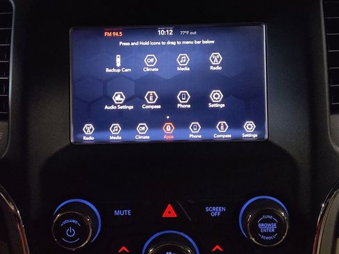 Used 2018 Jeep Grand Cherokee Laredo image 25