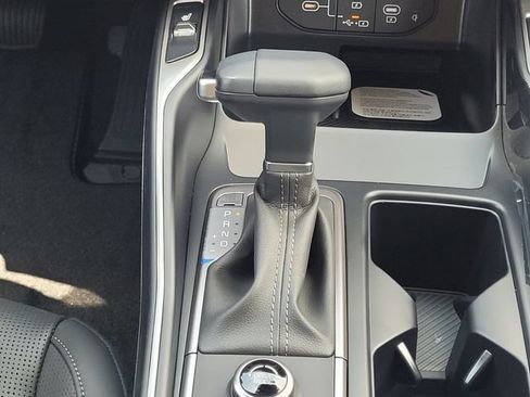 New 2026 Kia Sorento S FWD image 19