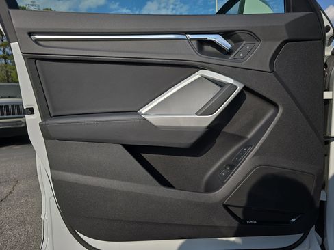 Used 2022 Audi Q3 2.0T Premium Plus image 27