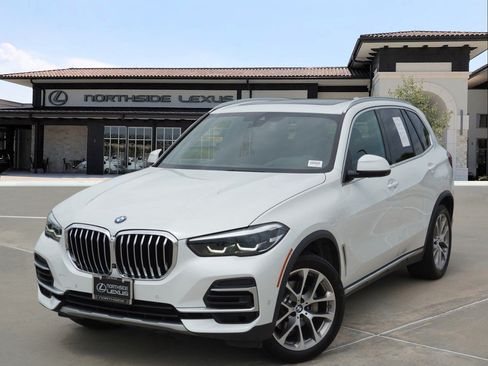 Used 2022 BMW X5 sDrive40i w/ Premium Package RWD image 1