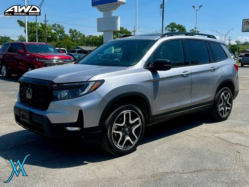 Used 2023 Honda Passport Elite image 3