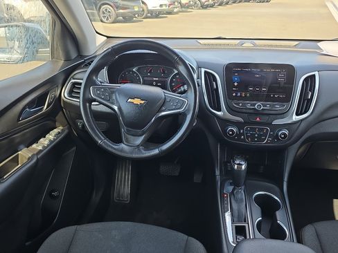Used 2019 Chevrolet Equinox LT w/ Sun & Navigation Package FWD image 23
