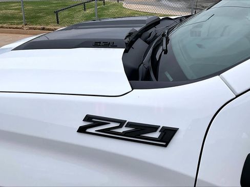 Used 2024 Chevrolet Silverado 1500 LT Trail Boss w/ Convenience Package II image 31